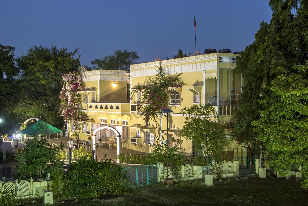 Garden Palace Heritage Homestays Vadasinor ภายนอก รูปภาพ